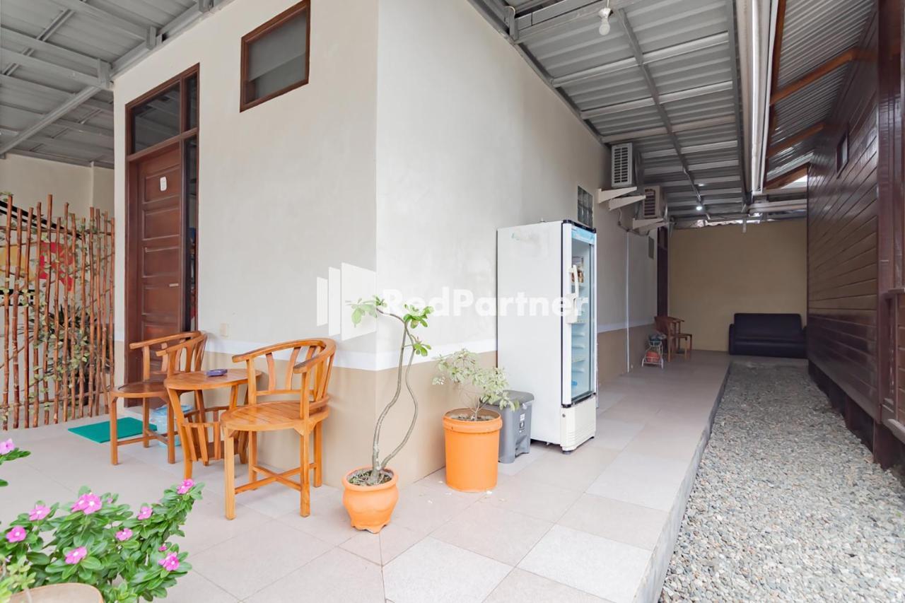Langkar Guest House Syariah Mitra Reddoorz 三马林达 外观 照片