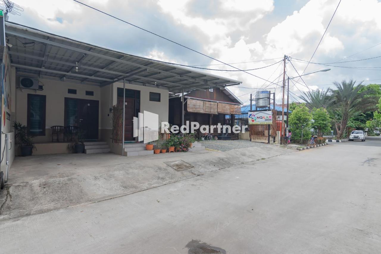 Langkar Guest House Syariah Mitra Reddoorz 三马林达 外观 照片