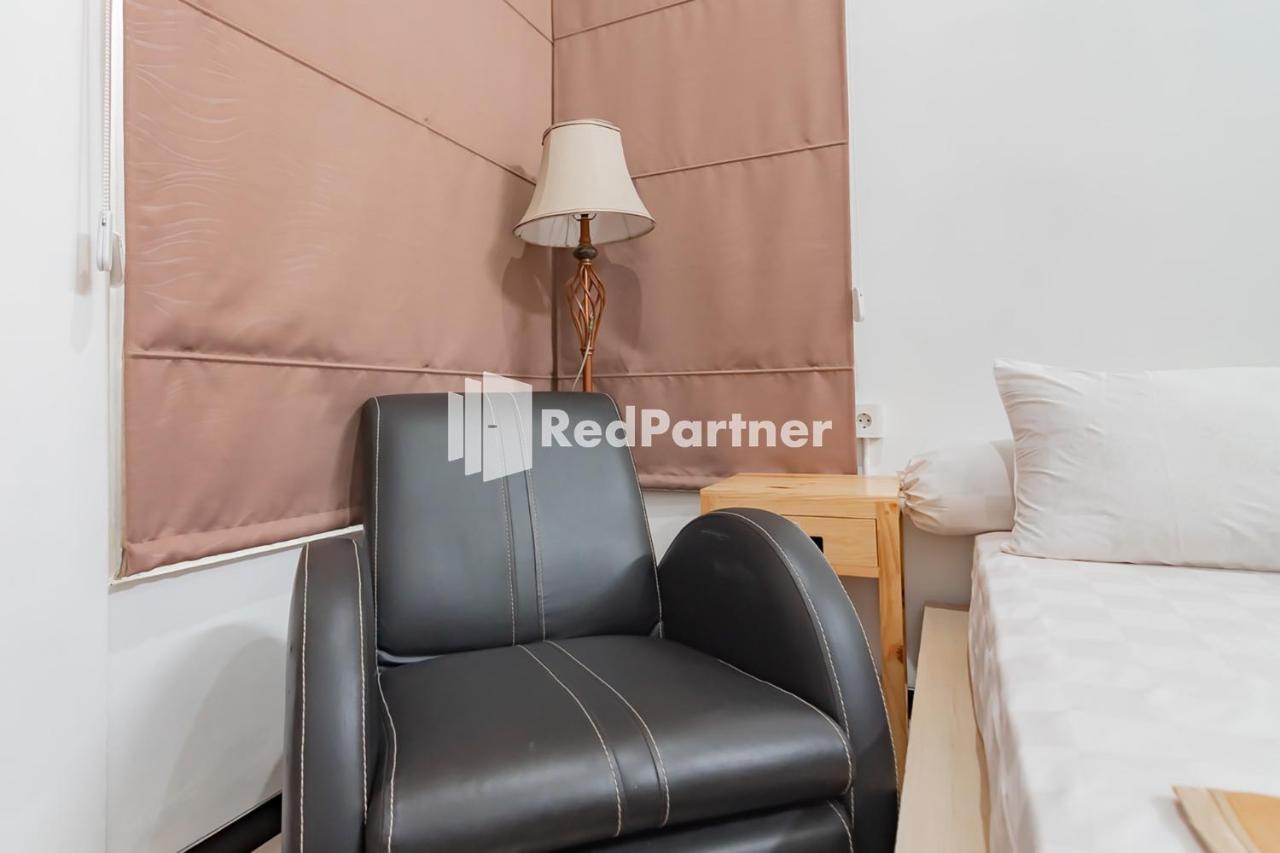 Langkar Guest House Syariah Mitra Reddoorz 三马林达 外观 照片